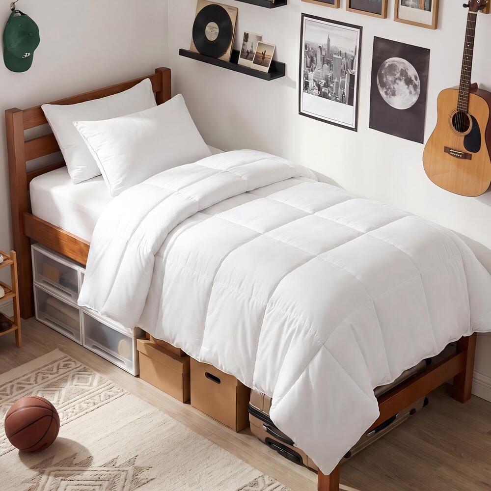 New EASELAND Down Alternative Comforter Twin XL White